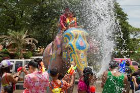 Songkran (1)